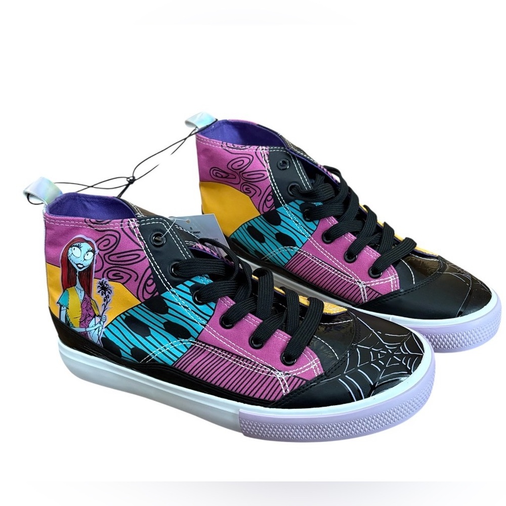 Nightmare Before Christmas high-top sneakers